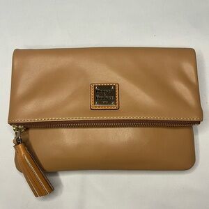 Dooney & Bourke	Foldover Zip Crossbody - Fawn